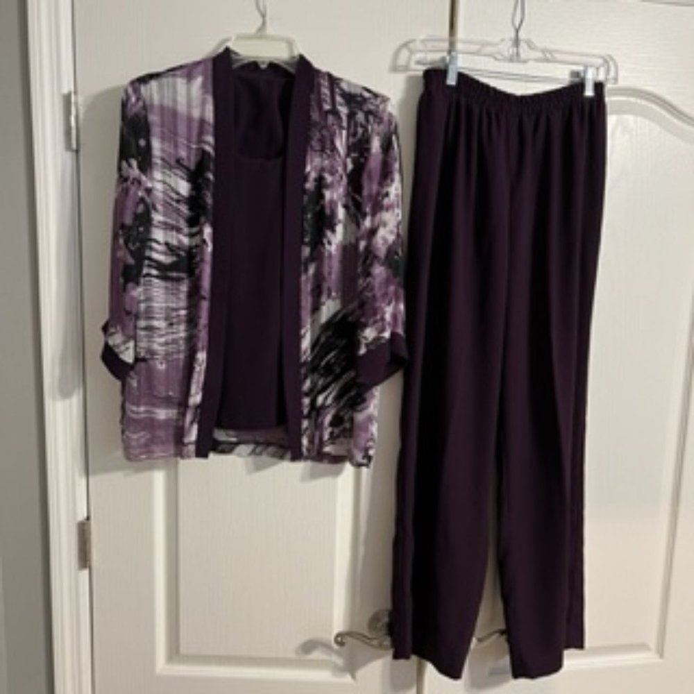 R & M Richards Women's Pantsuit 12 Petite Purple